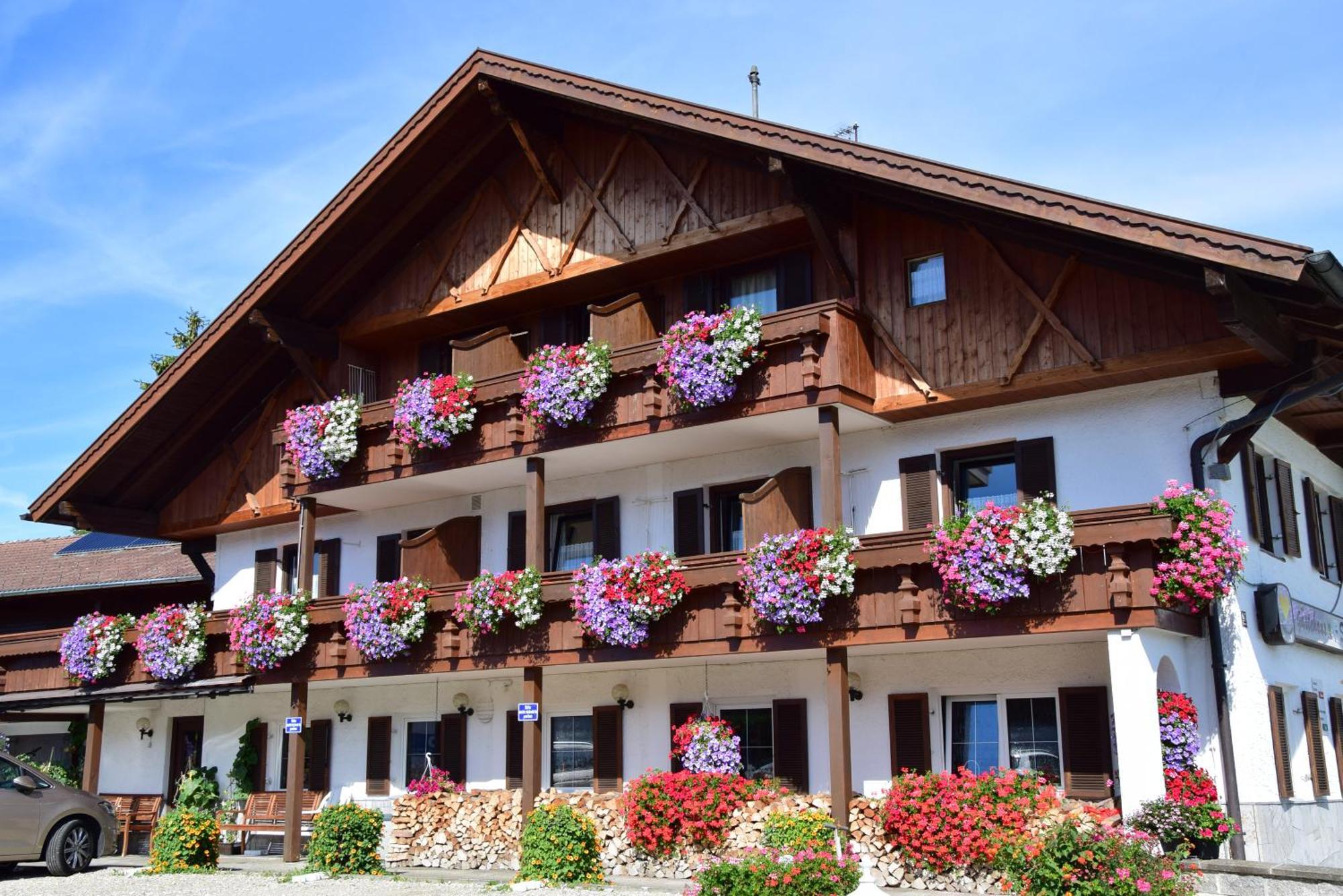 Gaestehaus Stefanie Schwangau Exteriör bild